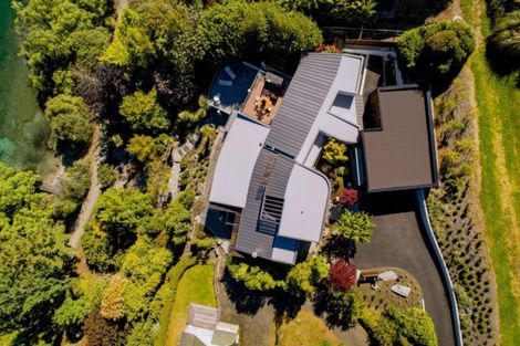 Photo of property in 3 Lewis Road, Kelvin Heights, Queenstown, 9300