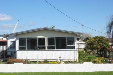 Photo of property in 24 Tawa Street, Edgecumbe, 3120