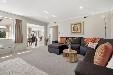 Photo of property in 619 Gloucester Road, Papamoa Beach, Papamoa, 3118
