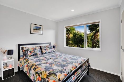 Photo of property in 8b Joshua Place, Bell Block, New Plymouth, 4312