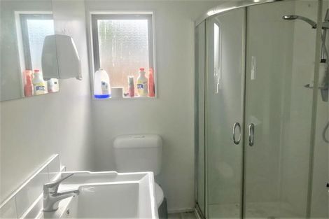 Photo of property in 13 Mail Avenue, Weymouth, Auckland, 2103