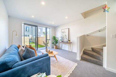 Photo of property in 34 John Street, Stokes Valley, Lower Hutt, 5019