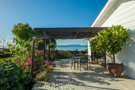 Photo of property in 208 Pomona Road, Ruby Bay, Upper Moutere, 7173