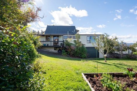 Photo of property in 7 Brunette Drive, Acacia Bay, Taupo, 3330