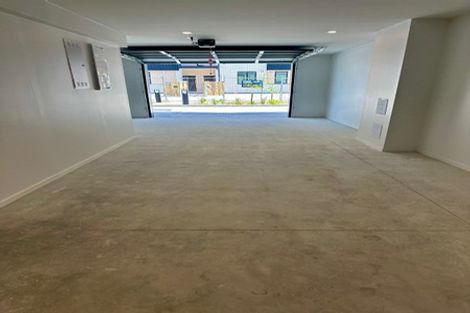 Photo of property in 10/19 Windlass Street, Long Bay, Auckland, 0630