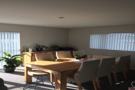 Photo of property in 110 Popokatea Drive, Takanini, 2112