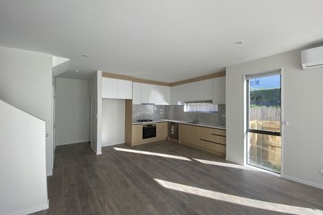 Photo of property in 8 Kehu Loop, Mount Roskill, Auckland, 1041