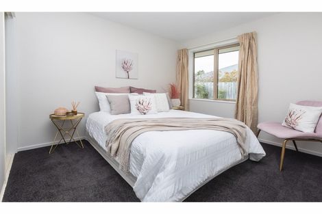 Photo of property in 6 Len Hale Place, Parklands, Christchurch, 8083