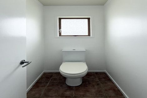 Photo of property in 204 Don Buck Road, Massey, Auckland, 0614