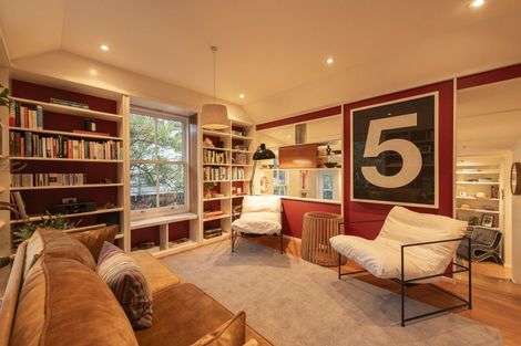 Photo of property in 39 Glenbervie Terrace, Thorndon, Wellington, 6011