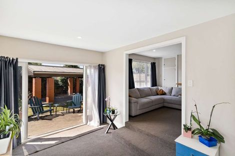 Photo of property in 1/236 Grahams Road, Burnside, Christchurch, 8053