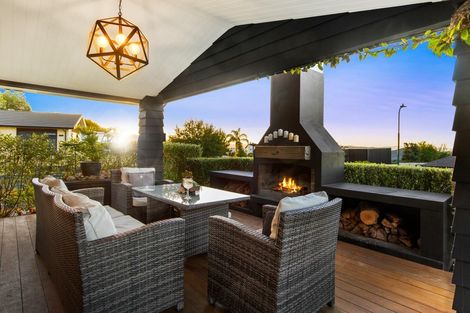 Photo of property in 33 Mervyn Place, Ohauiti, Tauranga, 3112