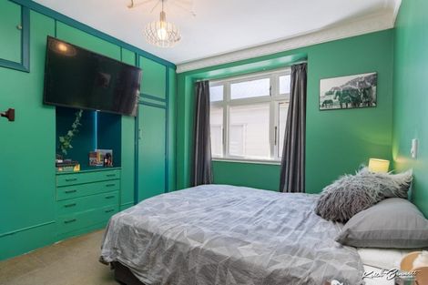 Photo of property in 12 Seddon Street, Wallaceville, Upper Hutt, 5018