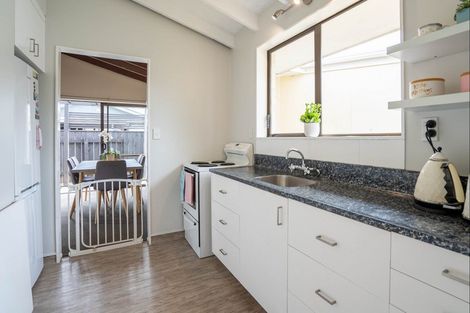 Photo of property in 31 Manawa Avenue, Raumati Beach, Paraparaumu, 5032