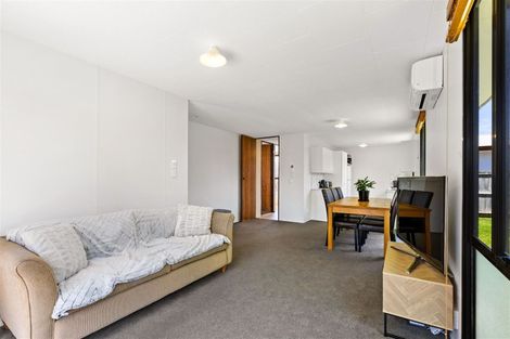 Photo of property in 1/8 Cameron Place, Ranui, Auckland, 0612