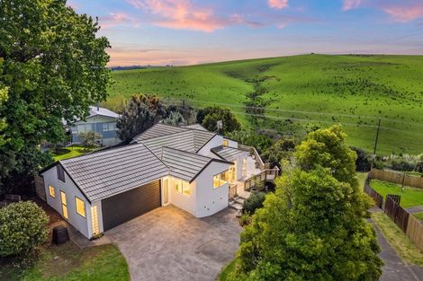 Photo of property in 2 Mabbett Lane, Waimauku, 0883