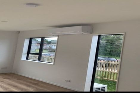 Photo of property in 67a Divich Avenue, Te Atatu South, Auckland, 0610