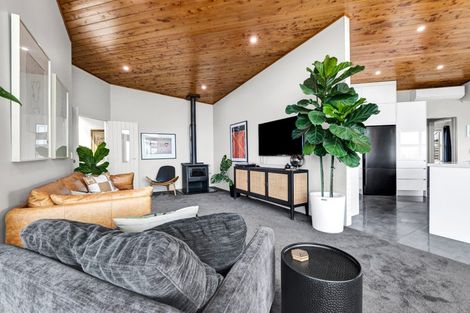 Photo of property in 3b Sunset Street, Bell Block, New Plymouth, 4312