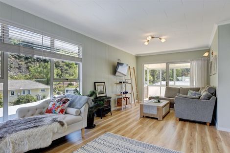 Photo of property in 15 Mill Street, Maitai, Nelson, 7010