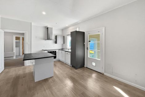 Photo of property in 14 Cameron Street, Ashburton, 7700