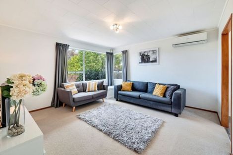 Photo of property in 2/8 Cranston Street, Torbay, Auckland, 0632