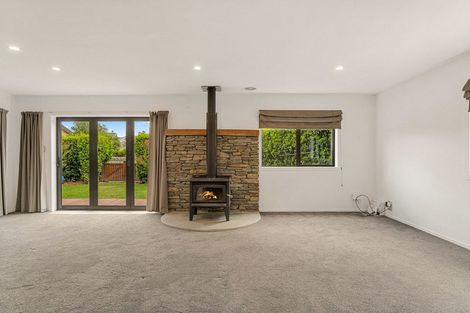 Photo of property in 89 Rob Roy Lane, Wanaka, 9305