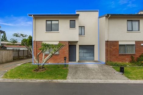 Photo of property in 8 Duxfield Drive, Ranui, Auckland, 0612