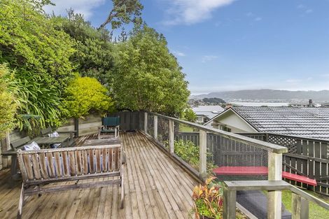 Photo of property in 14 Findhorn Place, Papakowhai, Porirua, 5024
