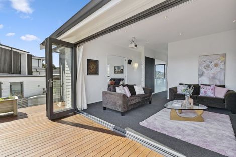 Photo of property in 28b Punjab Street, Khandallah, Wellington, 6035