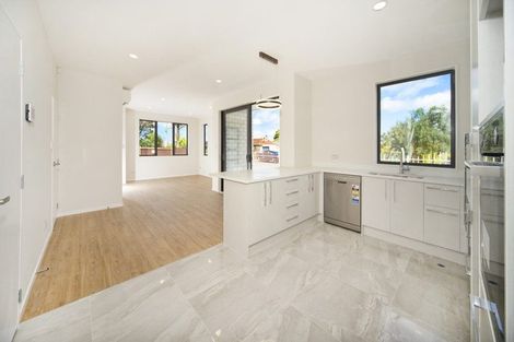 Photo of property in 19b Motatau Road, Papatoetoe, Auckland, 2025