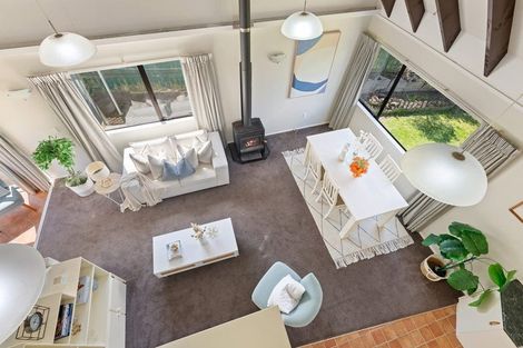 Photo of property in 25 Tobys Way, Waikanae Beach, Waikanae, 5036