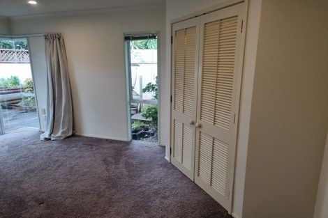 Photo of property in 2/837 Beach Road, Browns Bay, Auckland, 0630