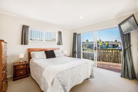 Photo of property in 1 Eastside Drive, Pukekohe, 2120