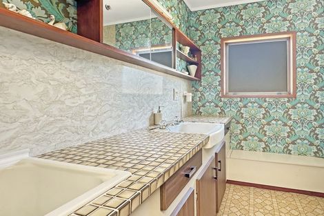 Photo of property in 82 Marina Terrace, Kinloch, Taupo, 3377