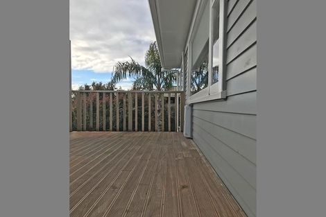 Photo of property in 2/563 East Coast Road, Browns Bay, Auckland, 0630