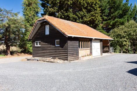 Photo of property in 45 Riverdale Road, Dannevirke, 4930