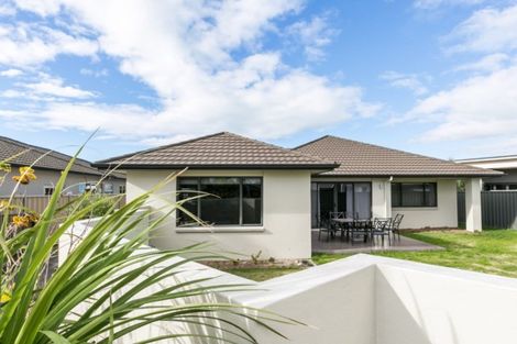 Photo of property in 8 Pania Place, Poraiti, Napier, 4112