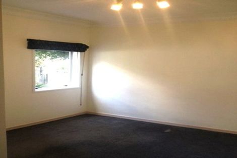 Photo of property in 8 Eclipse Place, Half Moon Bay, Auckland, 2012