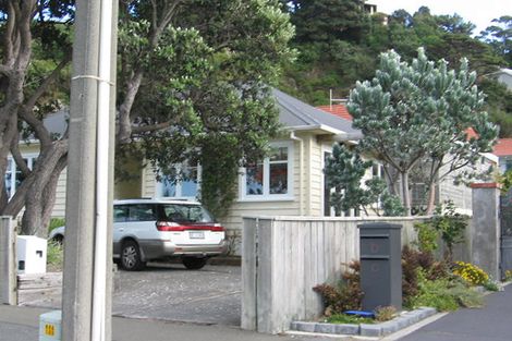 Photo of property in 14b Ferry Street, Seatoun, Wellington, 6022