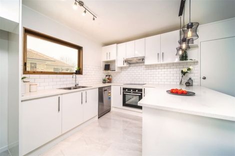 Photo of property in 1/35 Central Avenue, Papatoetoe, Auckland, 2025