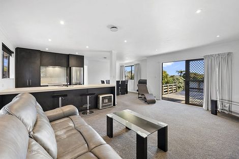 Photo of property in 194 Mangorei Road, Merrilands, New Plymouth, 4312