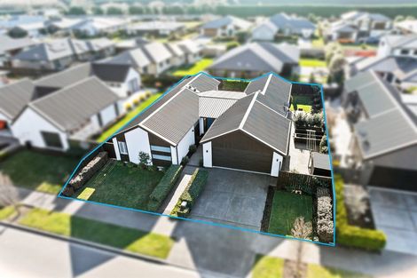 Photo of property in 15 Luxembourg Crescent, Halswell, Christchurch, 8025