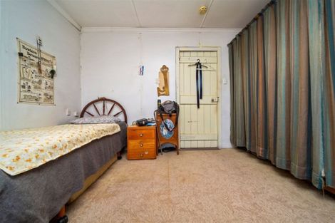 Photo of property in 425 Waihi Road, Normanby, Hawera, 4614