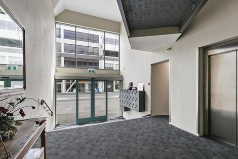 Photo of property in Metro Apartments, 14/220 Thorndon Quay, Pipitea, Wellington, 6011