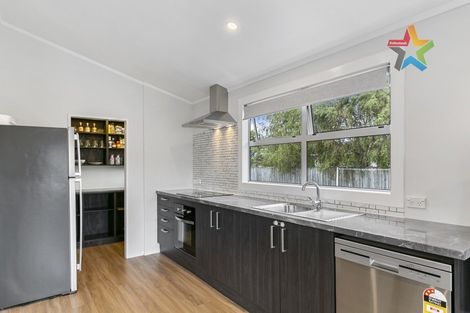 Photo of property in 42 Parakai Street, Paraparaumu, 5032