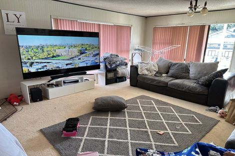 Photo of property in 5 Deodar Place, Totara Heights, Auckland, 2105