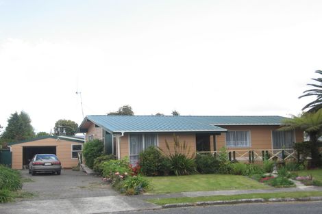 Photo of property in 2 Dickens Place, Leamington, Cambridge, 3432