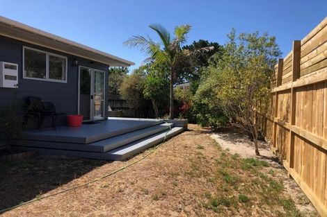 Photo of property in 18 Moki Place, Ruakaka, 0116