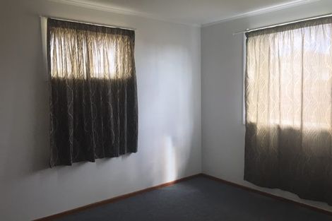 Photo of property in 105 Tidal Road, Mangere, Auckland, 2022