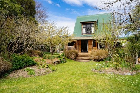 Photo of property in 44 Doctors Point Road, Waitati, 9085